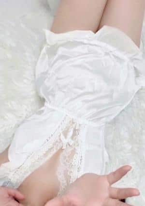 ＆White（アンドホワイト）