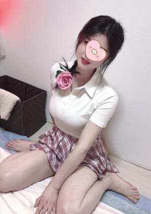 新人入店，ナナちゃん、23歳、Dカップ、100%本人保証ちゃ