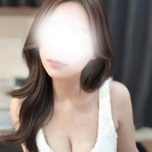 THREE（スリー）