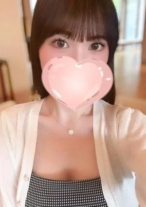 ひすい【Hカップ♡グラビア級スタイル】