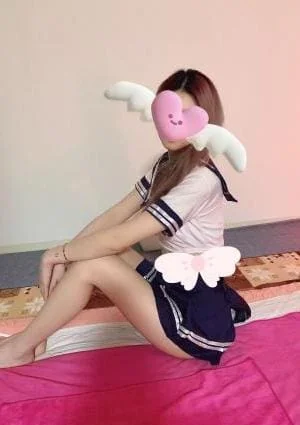 新人入店、ココちゃん、22歳、Dカップ、100本人保証