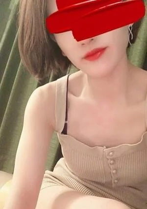 長谷川 じゅんな