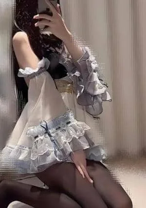 AROMAチラリズム