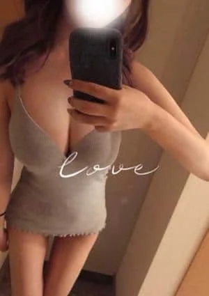 光梨（ヒカリ）