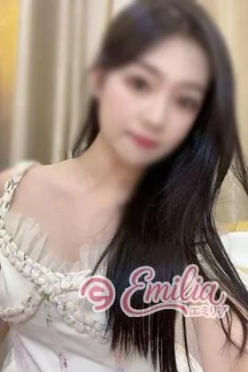 エミリア（Emilia）