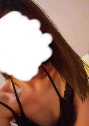 茉白（ましろ）